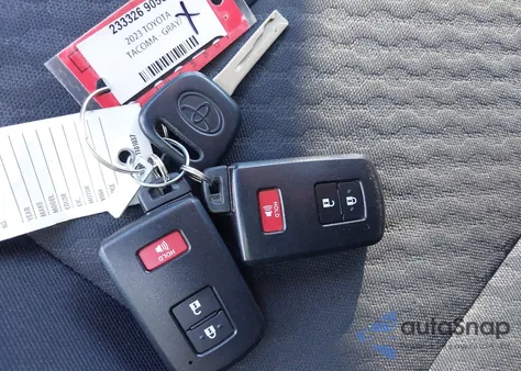 2023 Toyota Tacoma Sr5 V6 z USA, uszkodzony, nr VIN 3TMBZ5DNXPM039056